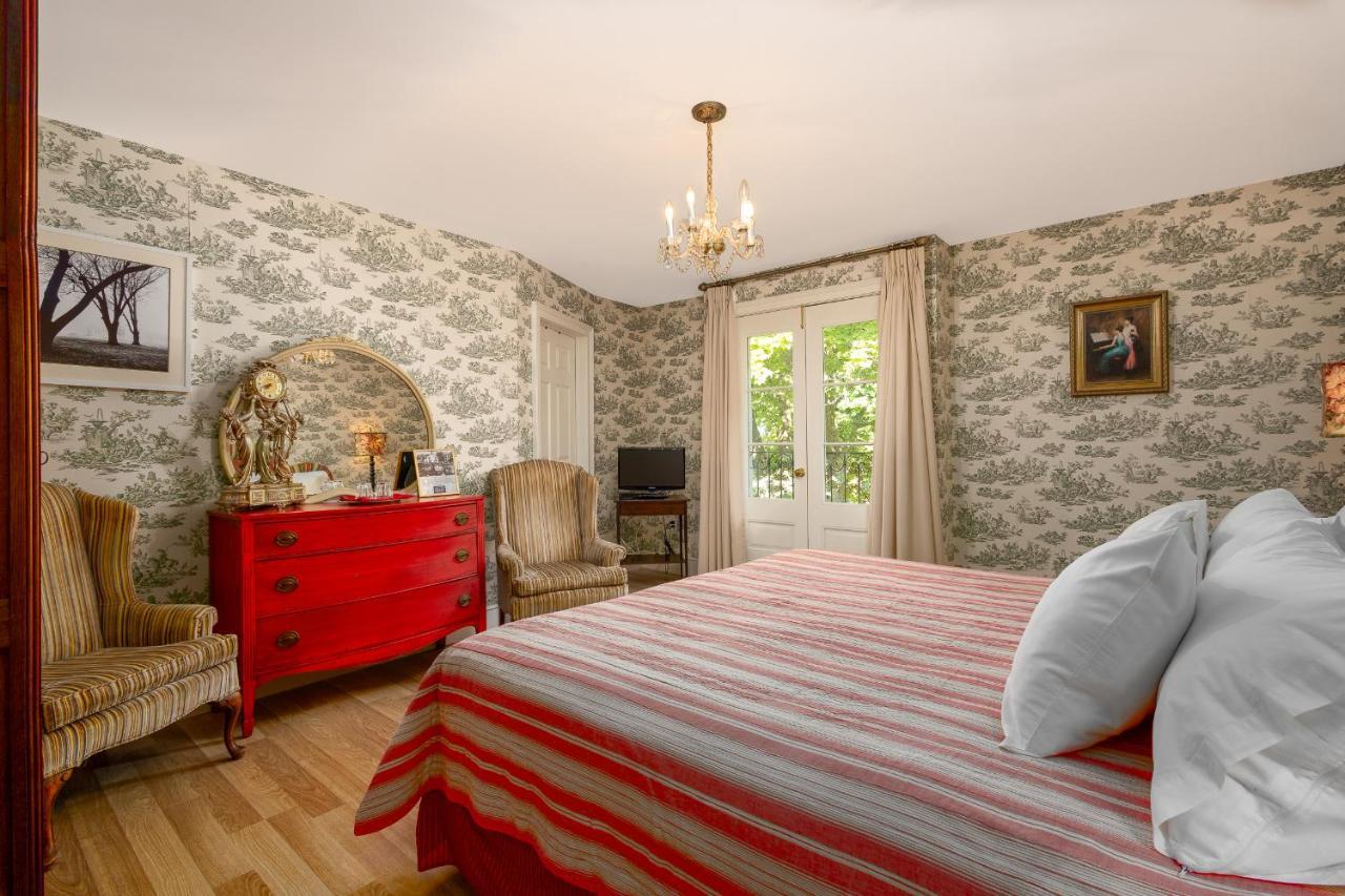 The Old Bank House Hotel Niagara-on-the-Lake Bagian luar foto