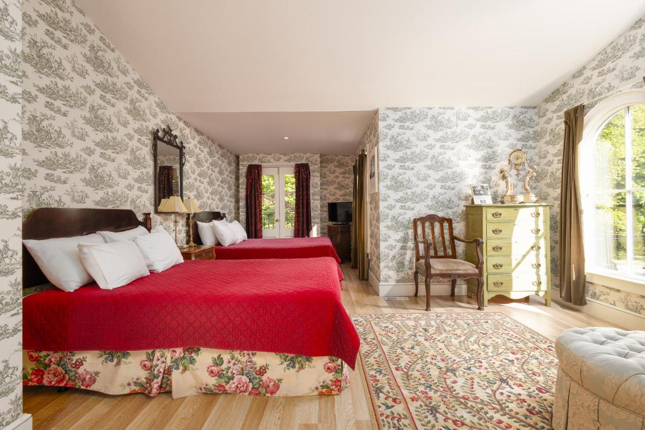 The Old Bank House Hotel Niagara-on-the-Lake Bagian luar foto