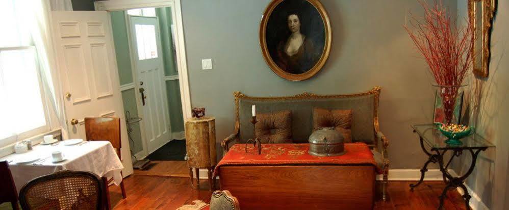 The Old Bank House Hotel Niagara-on-the-Lake Bagian luar foto